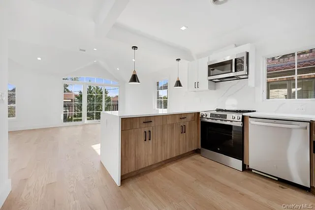 $2,480,000 | 38-40 215th Street | Bayside