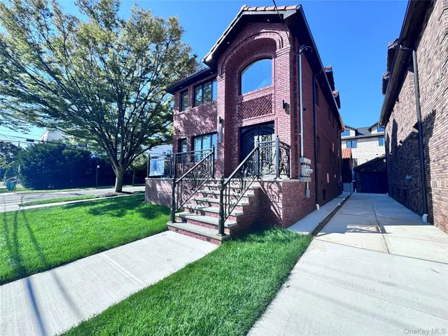 $2,480,000 | 38-40 215th Street | Bayside