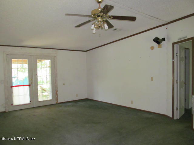 14554 Boney Road Jacksonville, FL 32226 - Photo 3 of 13 Living room