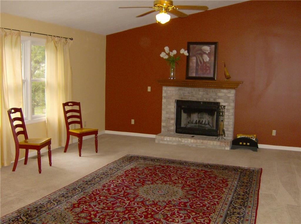 12155 Trolley Road Indianapolis, IN 46236 - Photo 5 of 24 Gallery Image 5