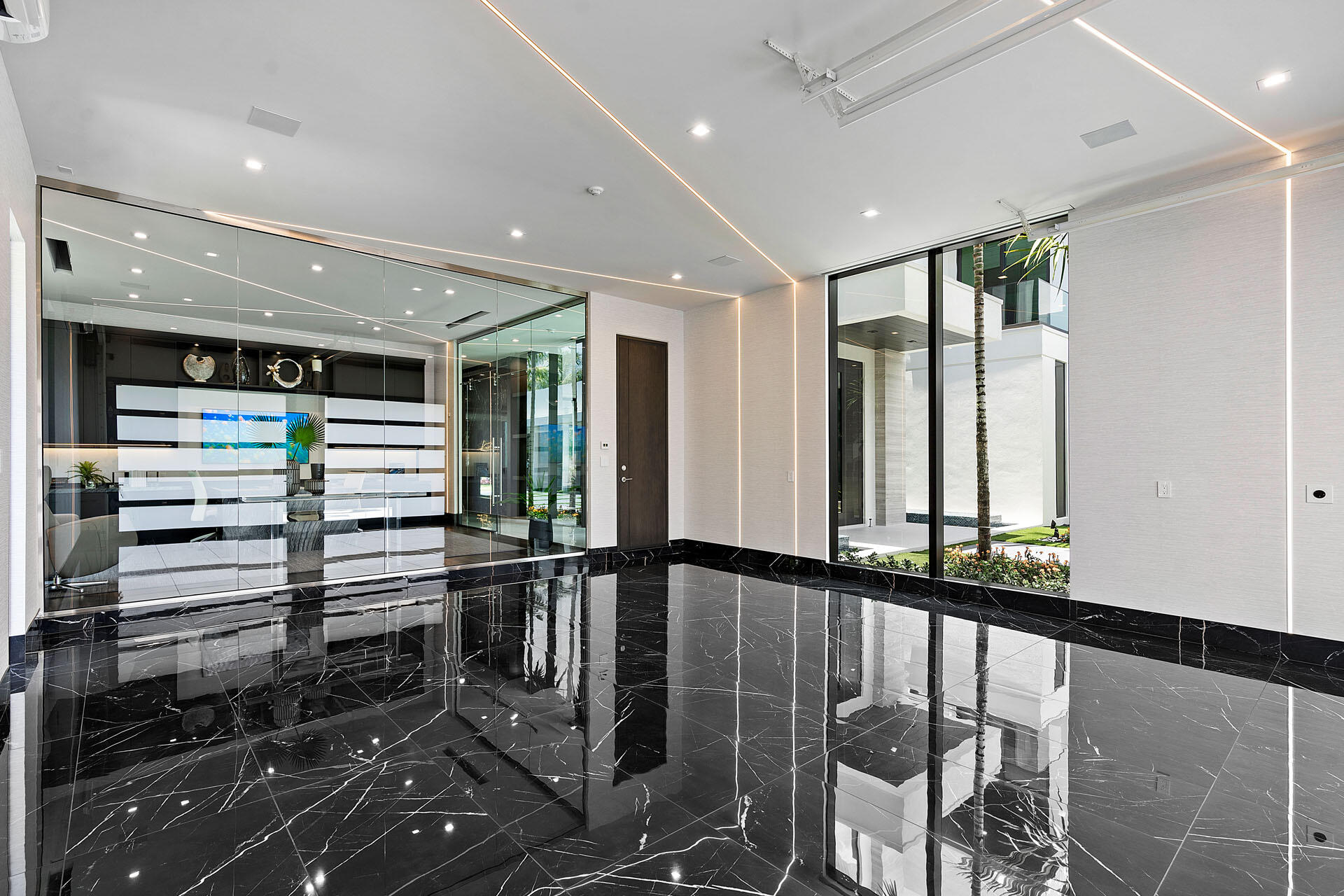 372 East Alexander Palm Road Boca Raton, FL 33432 - Photo 29 of 95 372_Alexander_Palm_Road_40