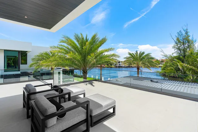 $40,000,000 | 372 East Alexander Palm Road, Boca Raton, FL 33432