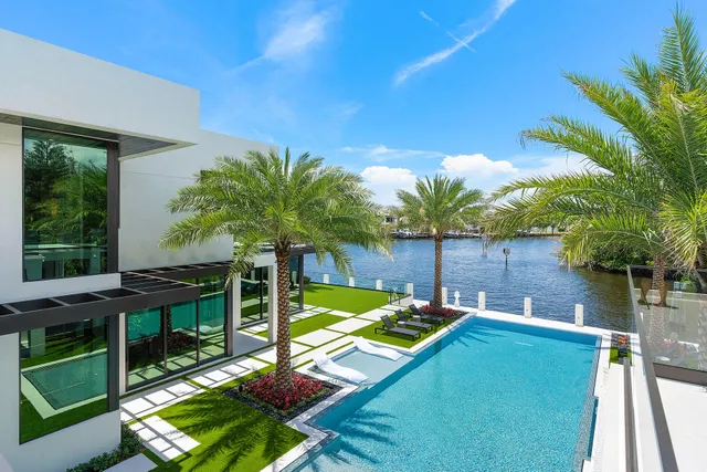 $40,000,000 | 372 East Alexander Palm Road, Boca Raton, FL 33432