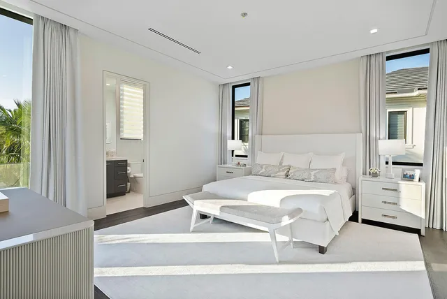 $40,000,000 | 372 East Alexander Palm Road, Boca Raton, FL 33432