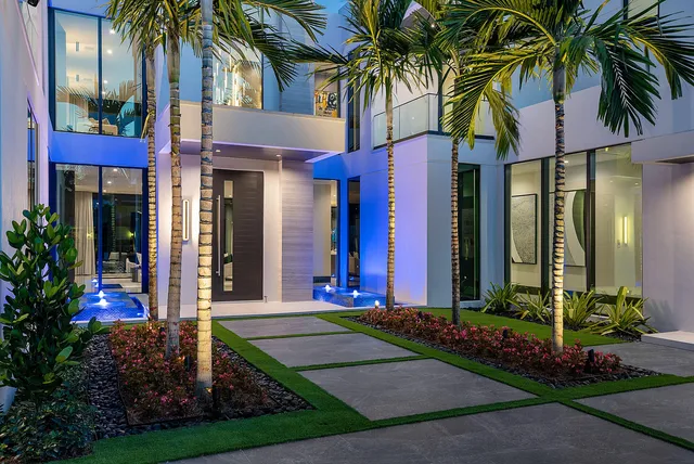 $40,000,000 | 372 East Alexander Palm Road, Boca Raton, FL 33432