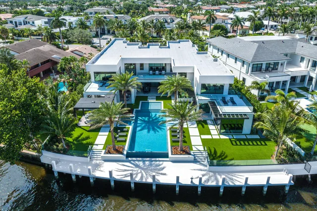 $40,000,000 | 372 East Alexander Palm Road, Boca Raton, FL 33432
