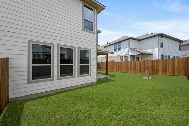 $739,900 | 409-411 Saddle Drive, Denton, TX 76209