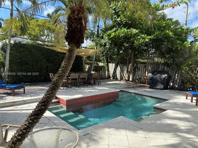 $4,450 | 1410 Polk Street, Hollywood, FL 33020