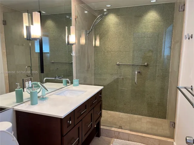 $4,450 | 1410 Polk Street, Hollywood, FL 33020