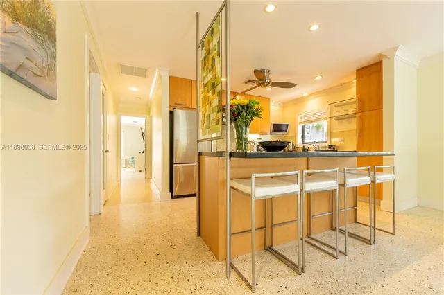 $4,450 | 1410 Polk Street, Hollywood, FL 33020