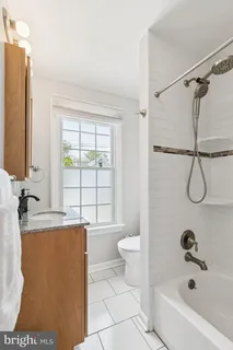 $400,000 | 112 Lincoln Avenue, Collingswood, NJ 08108