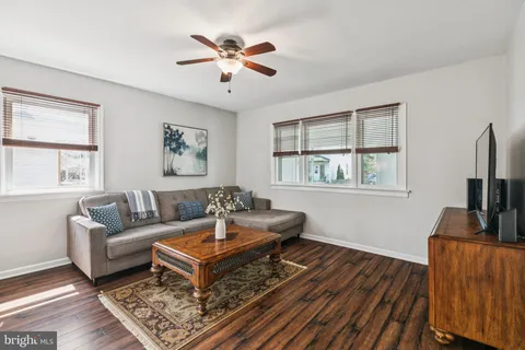 $400,000 | 112 Lincoln Avenue, Collingswood, NJ 08108