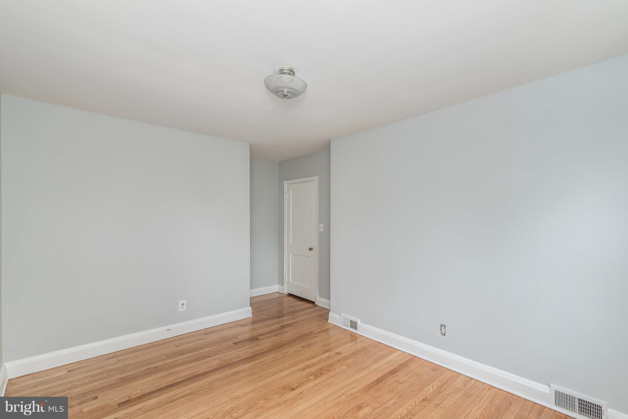 108 Overbrook Road Baltimore, MD 21212 - Photo 17 of 30 Bedroom