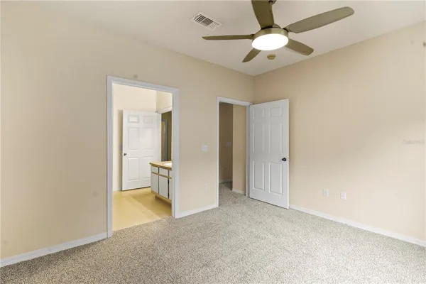 $219,000 | 6021 Westgate Drive, Unit 823, Orlando, FL 32835
