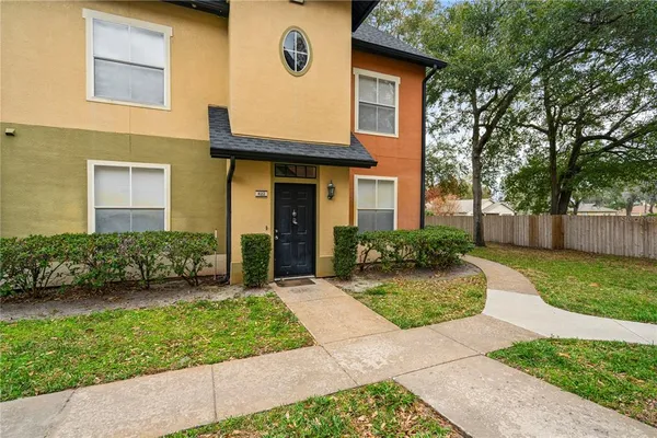 $219,000 | 6021 Westgate Drive, Unit 823, Orlando, FL 32835