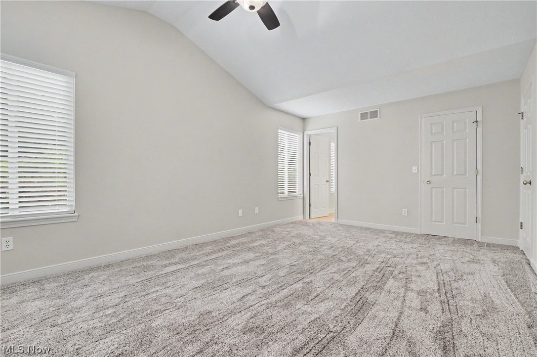 478 Kings Court Akron, OH 44321 - Photo 13 of 40