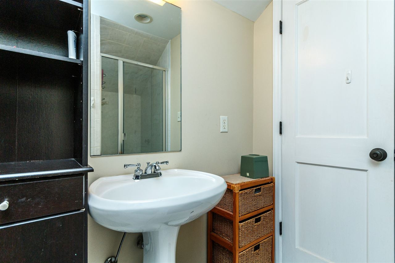 1810 Fairview Road Raleigh, NC 27608 - Photo 25 of 30 Loft Bath