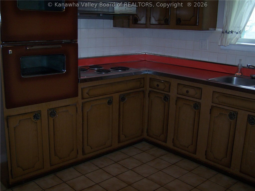 1680 Leon Baden Road Leon, WV 25123 - Photo 9 of 27 Gallery Image 9