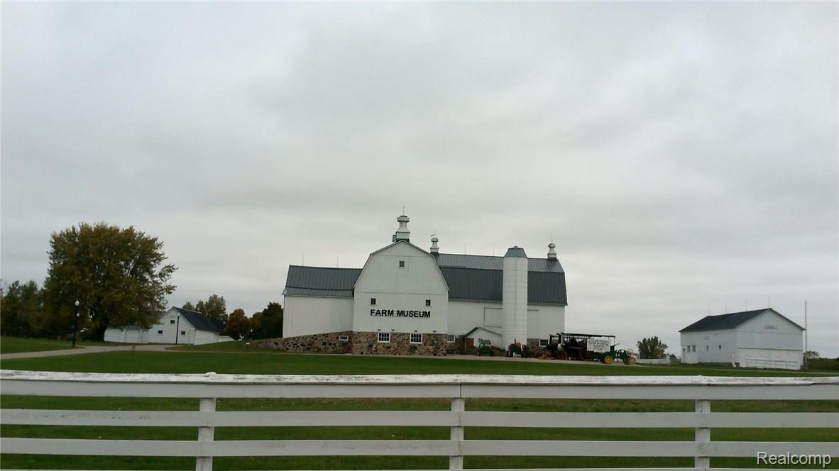 8524 Morris Road Goodells, MI 48027 - Photo 27 of 29 WIN_20151006_153906.JPG