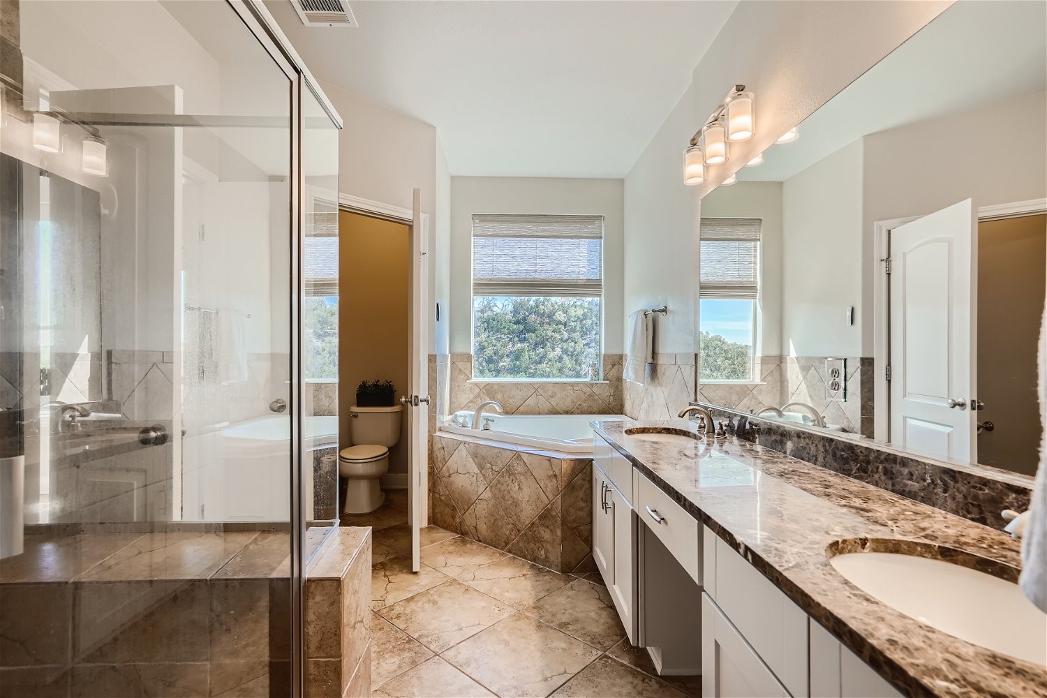 216 Sunrise Ridge Cove Austin, TX 78738 - Photo 13 of 40