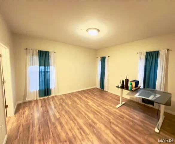 $169,900 | 1287 Garden Cir Drive, Unit 2B, St. Louis, MO 63125