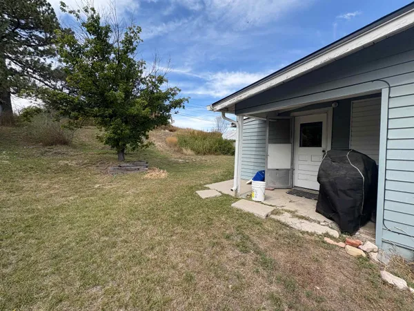 $119,000 | 406 South Maple Street, Lusk, WY 82225