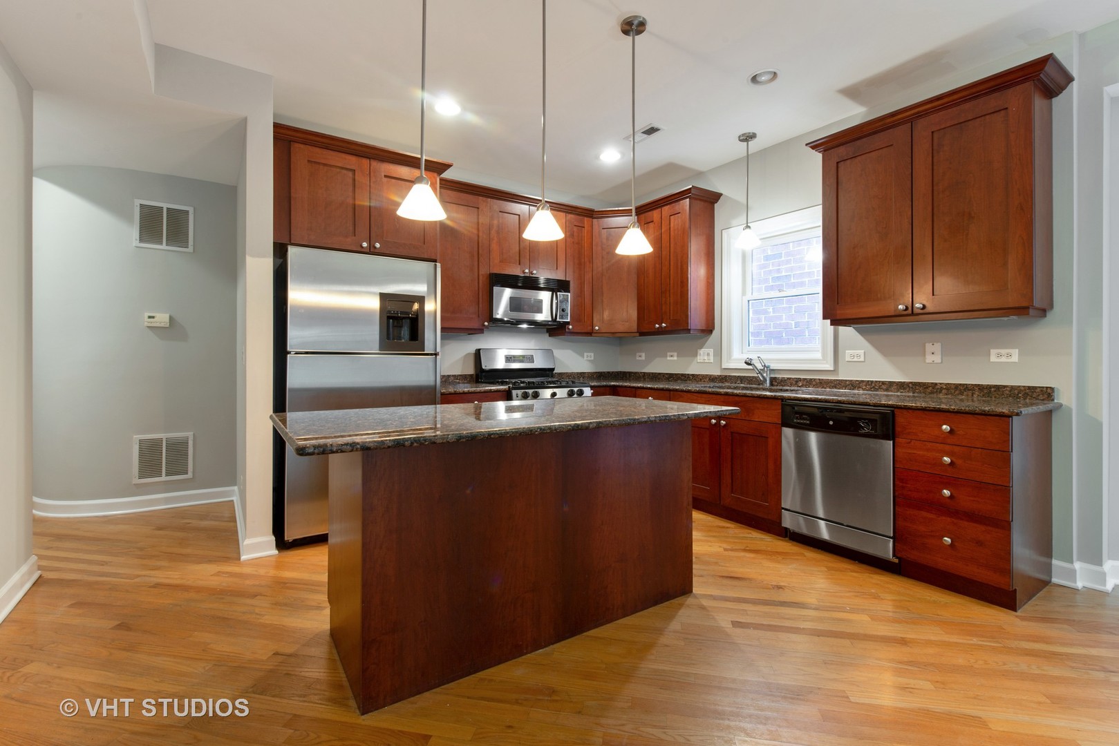 1529 North Mohawk Street, Unit 2S Chicago, IL 60610 - Photo 6 of 15