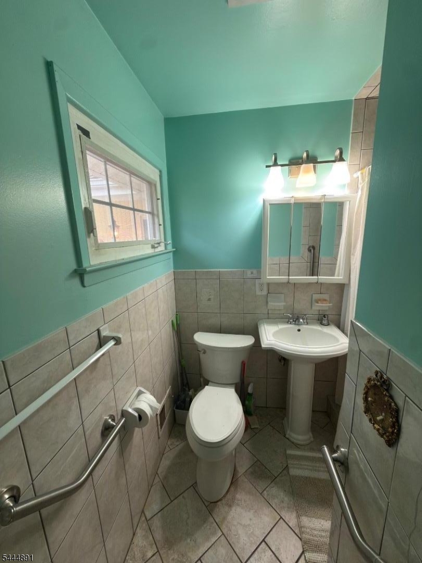 24 Beardslee Road Millstone, NJ 08844 - Photo 17 of 19