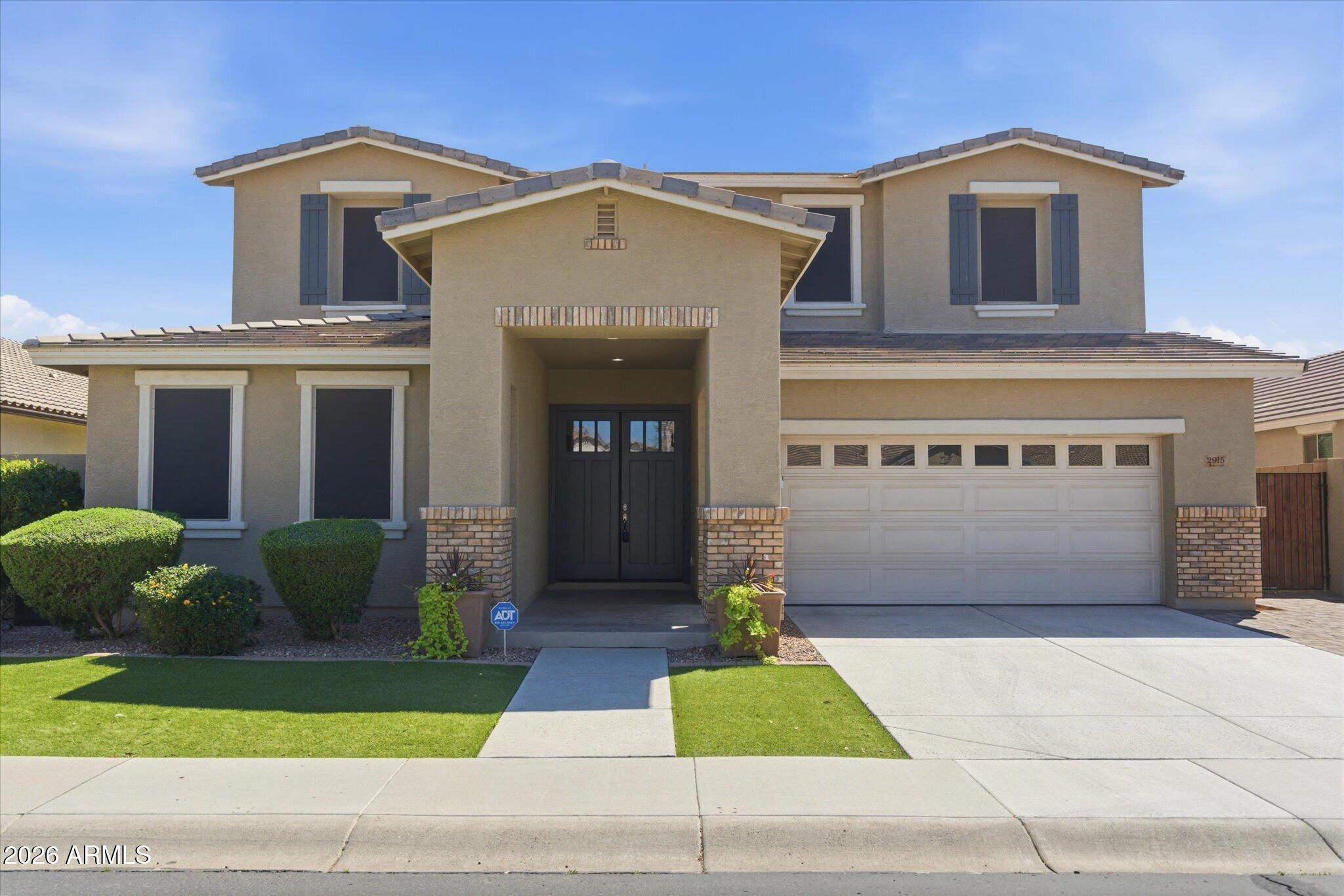 2915 East Russell Street Mesa, AZ 85213 - Photo 1 of 64 02-2