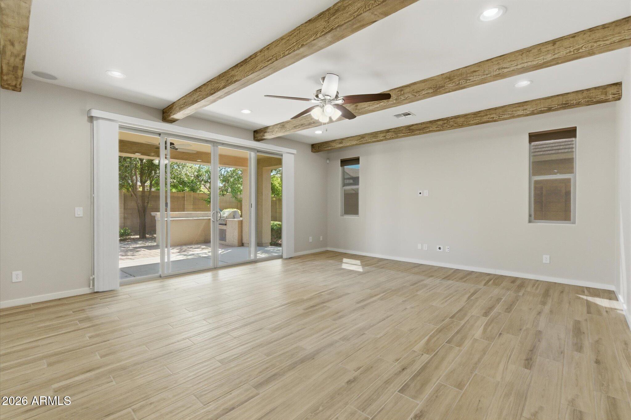 2915 East Russell Street Mesa, AZ 85213 - Photo 13 of 64 24-24