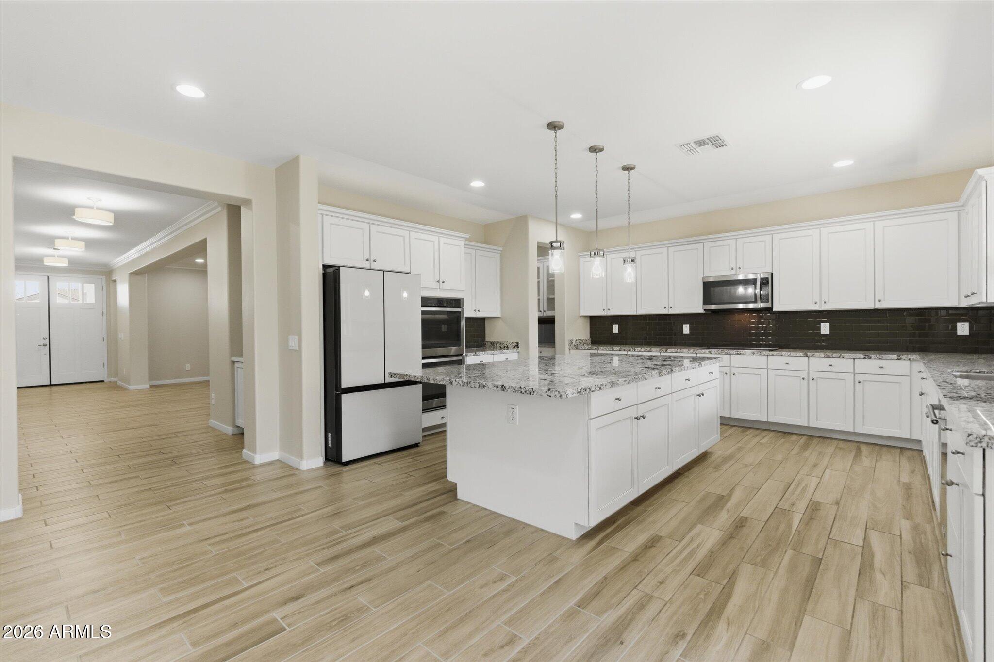 2915 East Russell Street Mesa, AZ 85213 - Photo 15 of 64 21-21