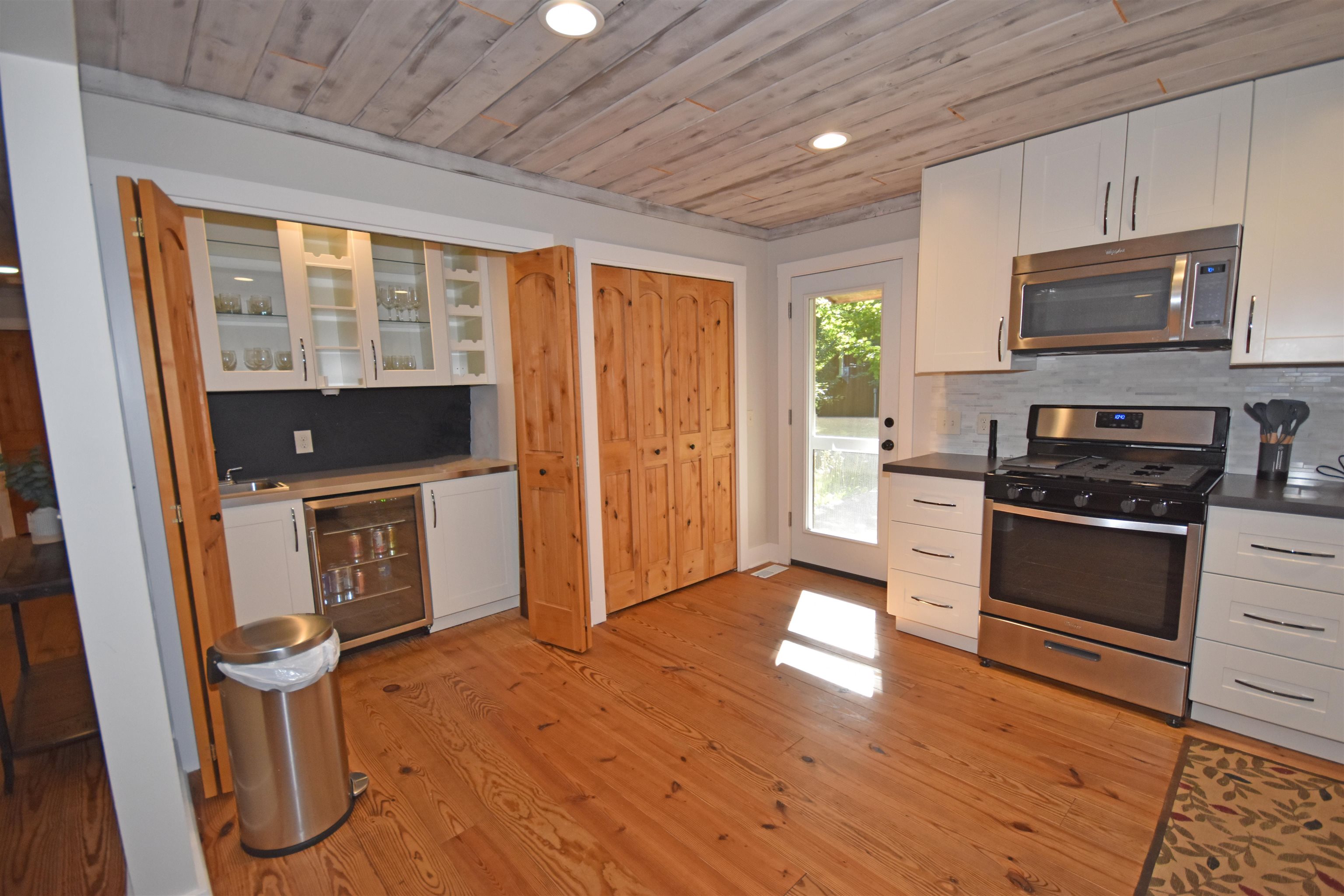 3631 West Trumbull Road Maple City, MI 49664 - Photo 12 of 25 1898487-11.JPG