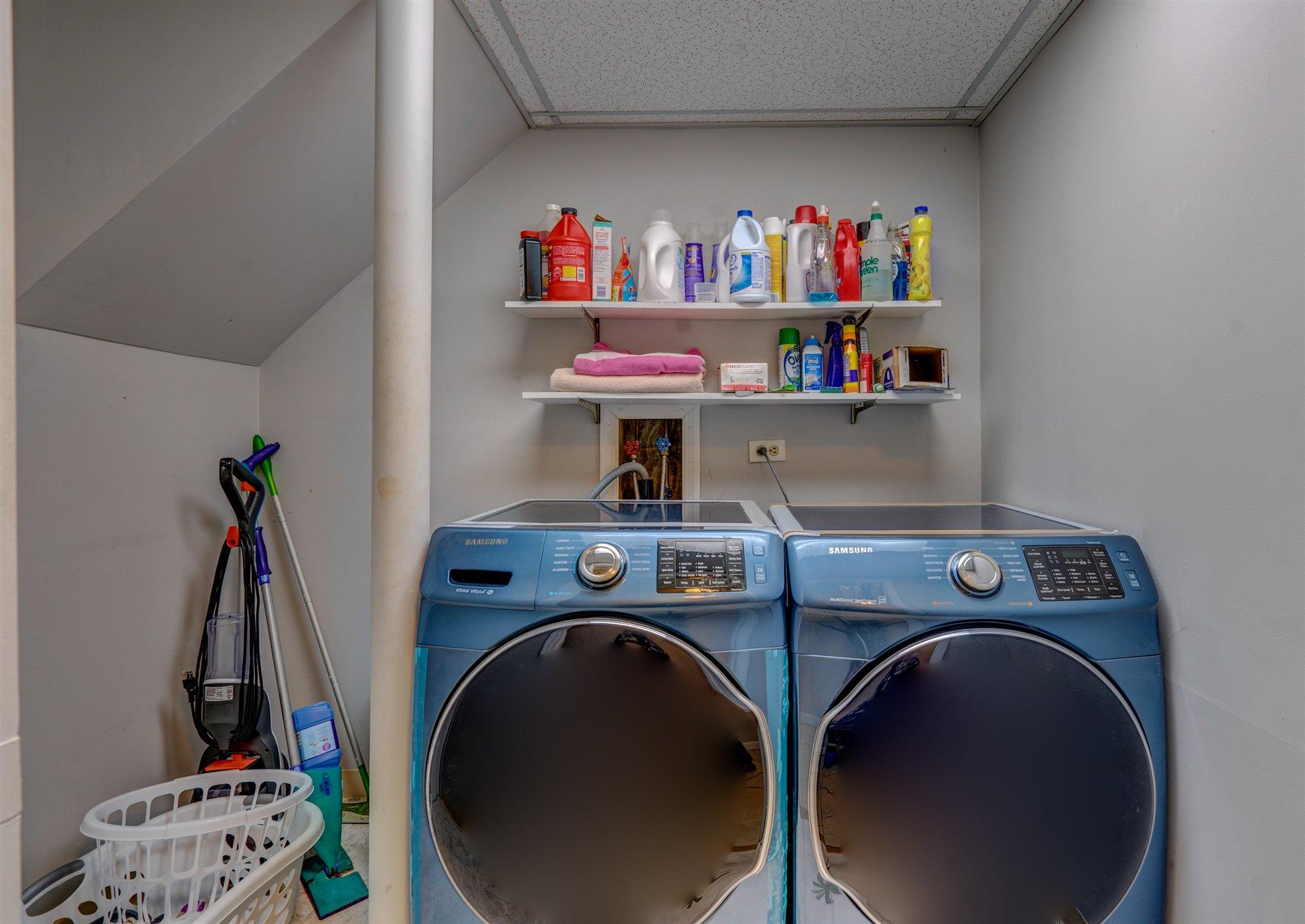 1716 Mountain View Road Vinton, VA 24179 - Photo 20 of 28 a utility room with dryer washer and shoe rack