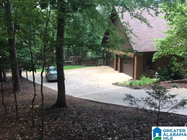 152 Willow Ridge Lane Pelham, AL 35124 - Photo 3 of 46