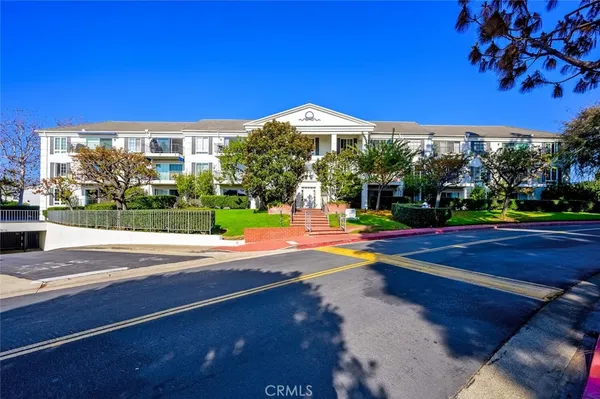 $4,200 | 300 Cagney Lane, Unit 102, Newport Beach, CA 92663