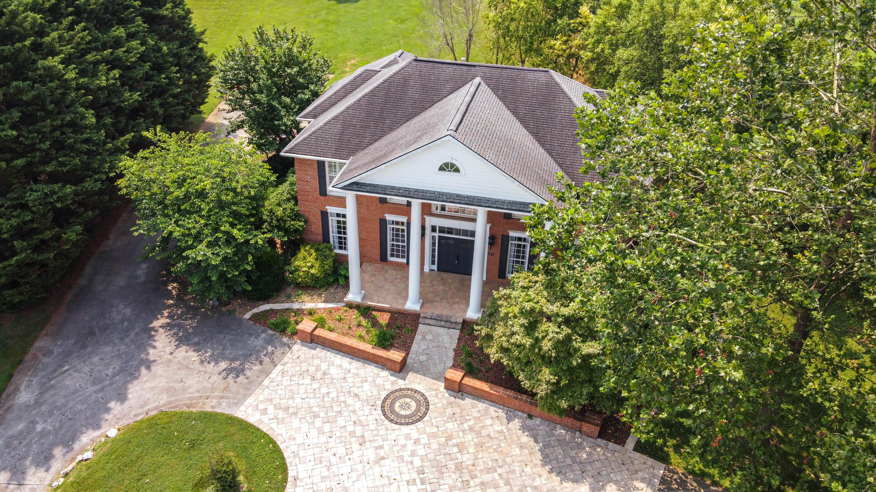 259 Lake Ridge Drive Jonesborough, TN 37659 - Photo 6 of 65 Lake Ridge Dr-6