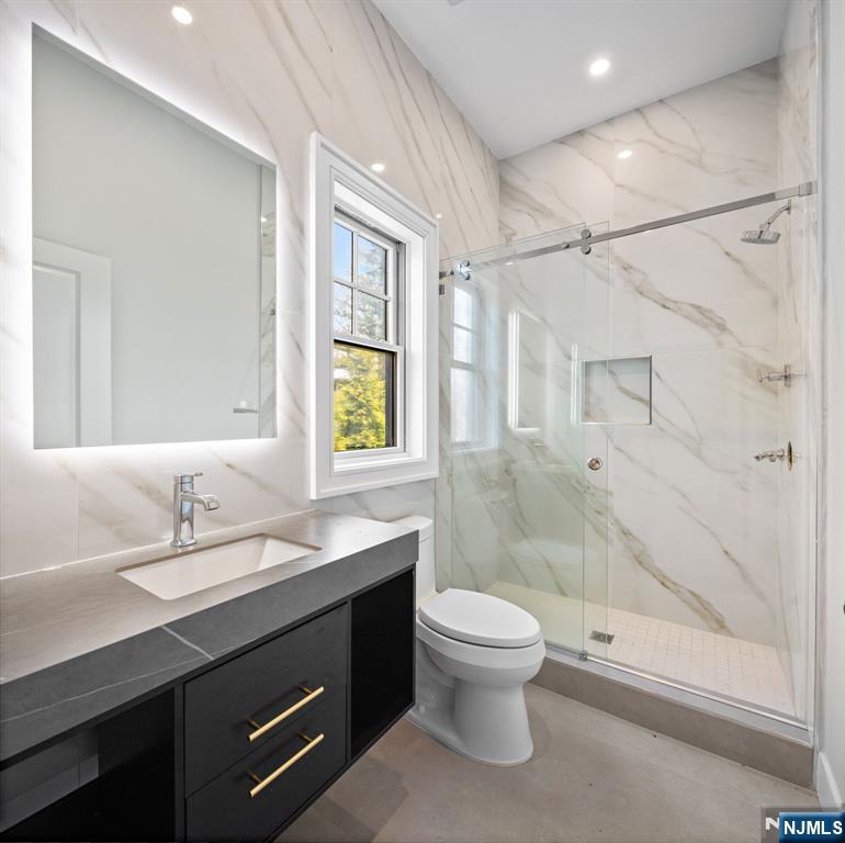 396 Knollwood Road Ridgewood, NJ 07450 - Photo 40 of 50