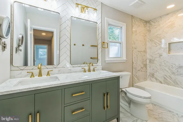 $625,000 | 508 Harbor Drive, Annapolis, MD 21403