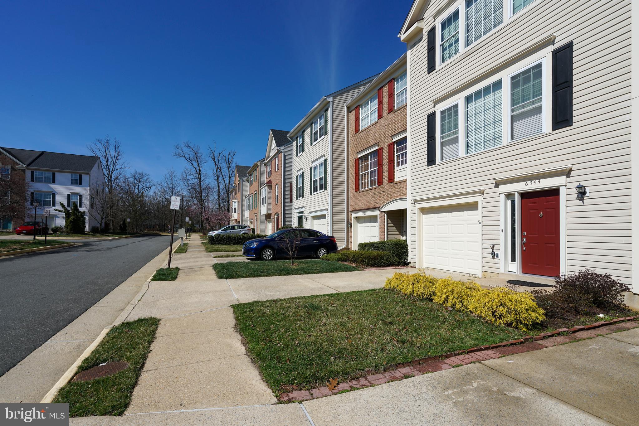 6344 Demme Place Springfield, VA 22150 - Photo 4 of 43