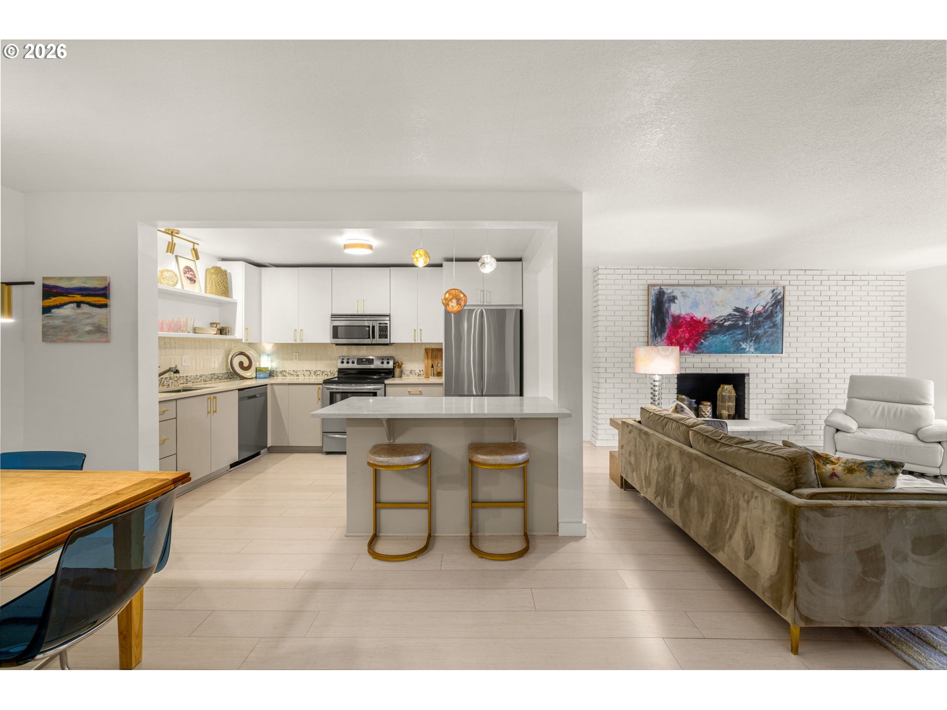 200 Southwest Burnham Road, Unit 402 Lake Oswego, OR 97034 - Photo 9 of 30