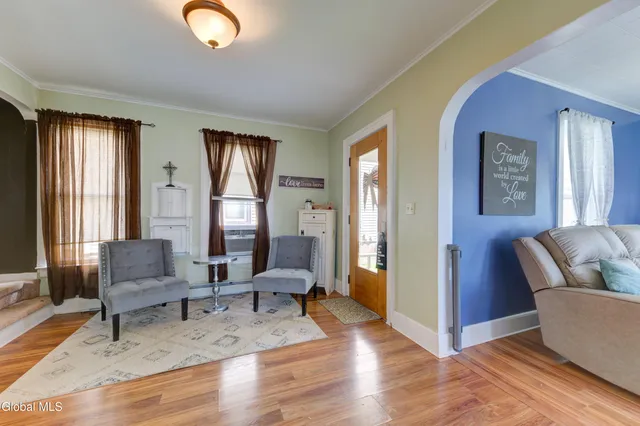 $199,500 | 35 Yost Street, Johnstown, NY 12095