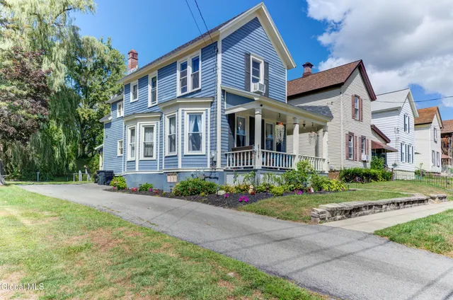 $199,500 | 35 Yost Street, Johnstown, NY 12095