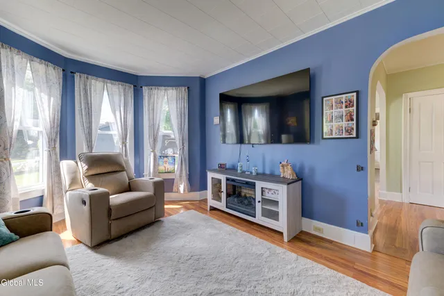 $199,500 | 35 Yost Street, Johnstown, NY 12095