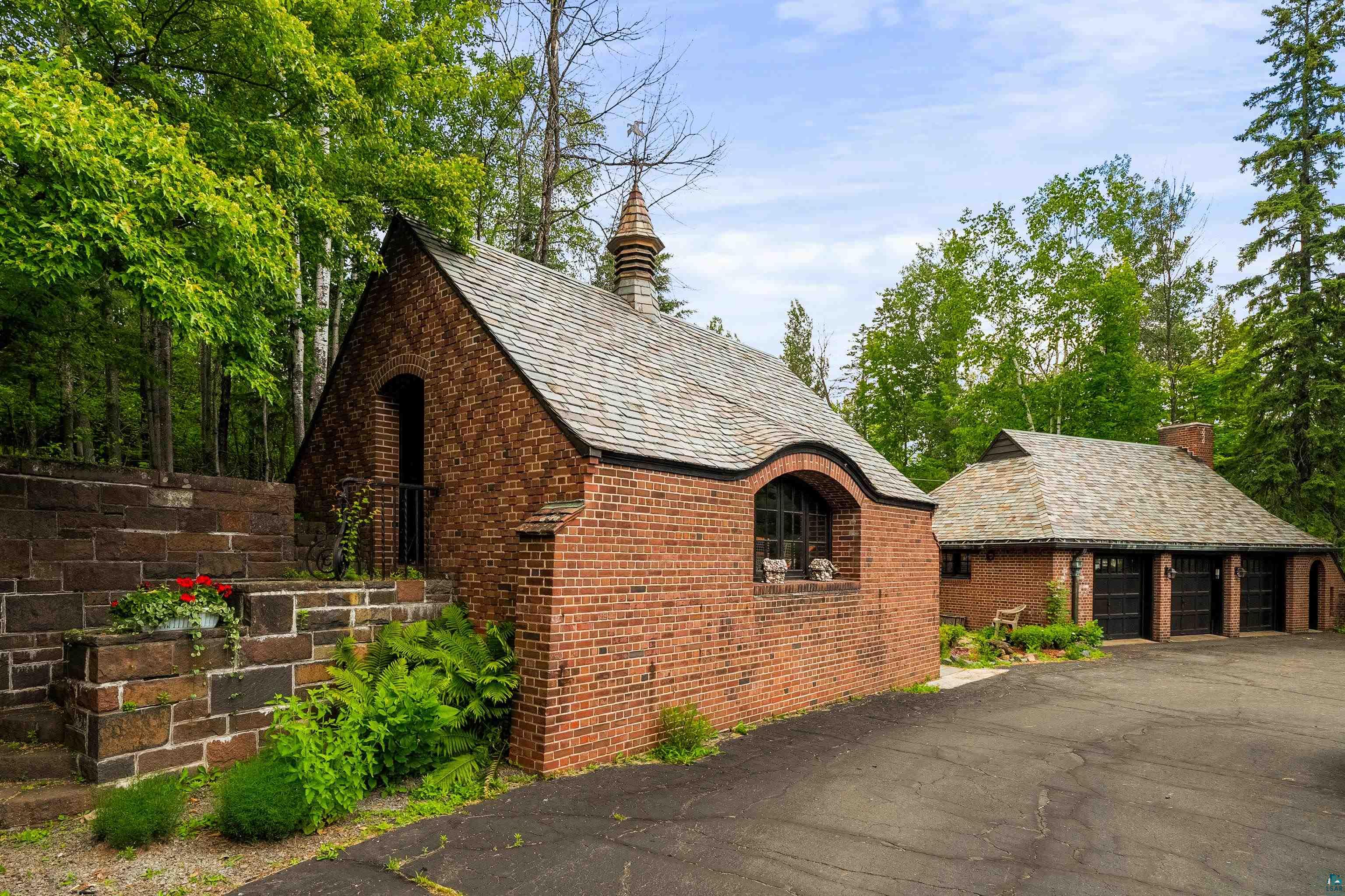 415 North Hawthorne Road Duluth, MN 55812 - Photo 63 of 70