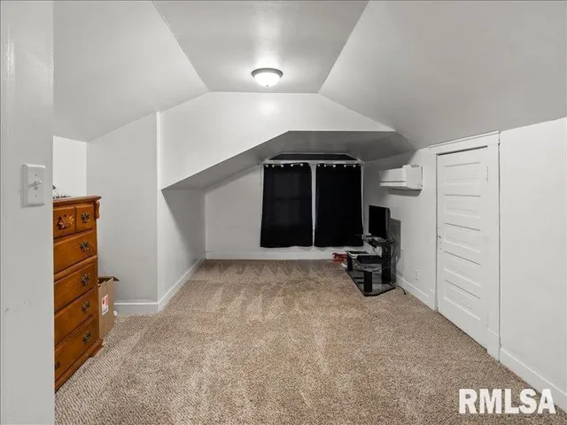 $160,000 | 300 South Meadow Street, Royalton, IL 62983