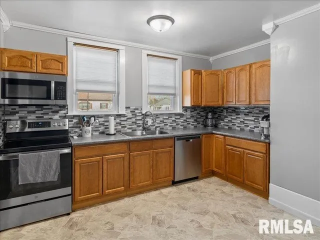 $160,000 | 300 South Meadow Street, Royalton, IL 62983