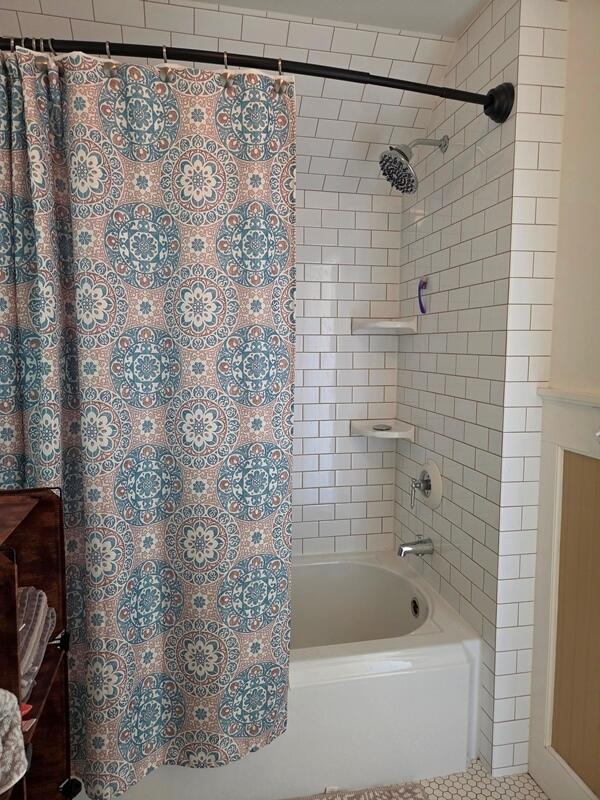 2011 North 9th Street Sheboygan, WI 53081 - Photo 18 of 36 Upper Full Bath(2)