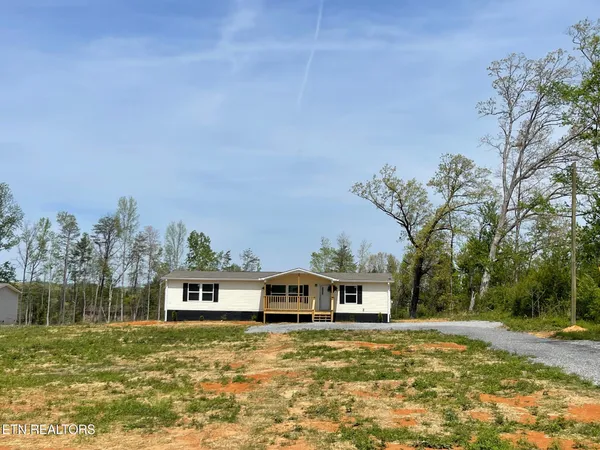 $239,000 | 204 Community Drive, Madisonville, TN 37354