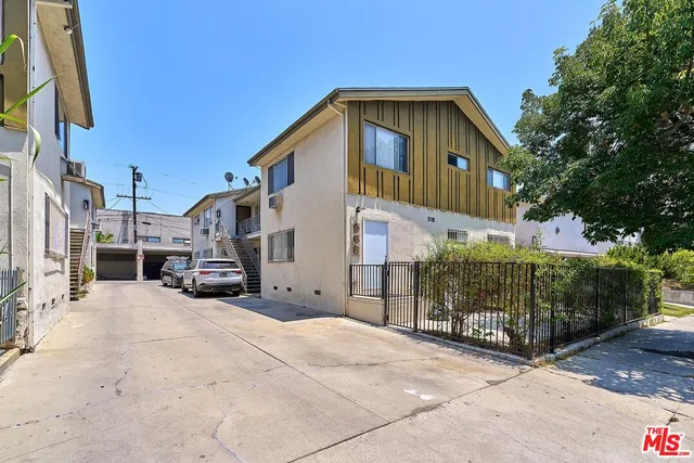 $2,334,000 | 968 South New Hampshire Avenue, Los Angeles, CA 90006