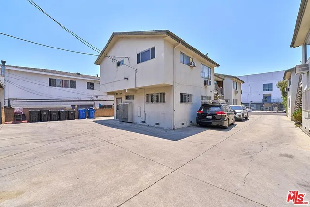 $2,334,000 | 968 South New Hampshire Avenue, Los Angeles, CA 90006